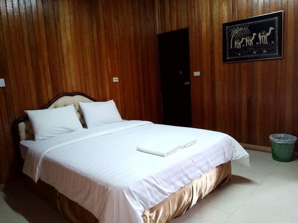 Alamanda Lokon Resort Tomohon エクステリア 写真
